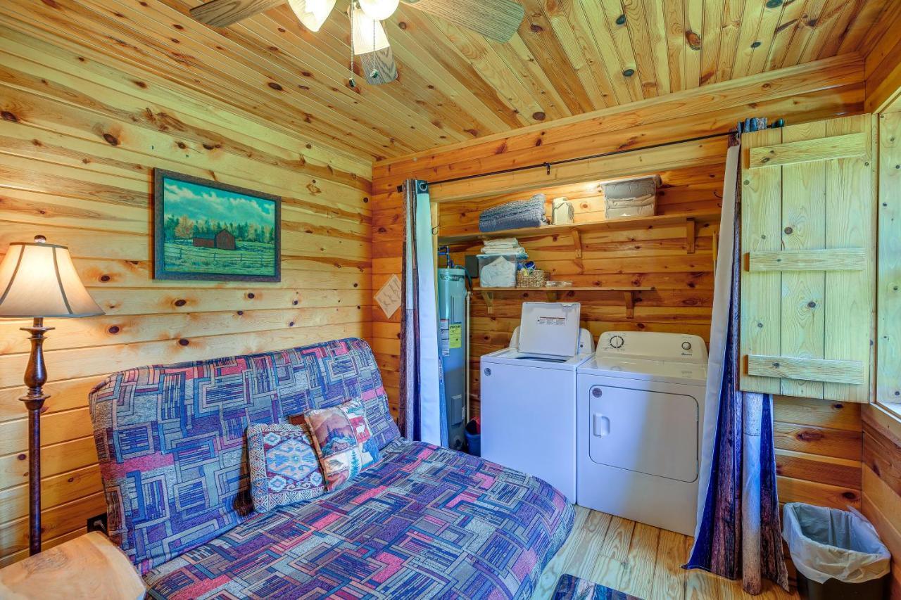 Blue Ridge Mountain Cabin With Views And Hot Tub Sparta Екстериор снимка